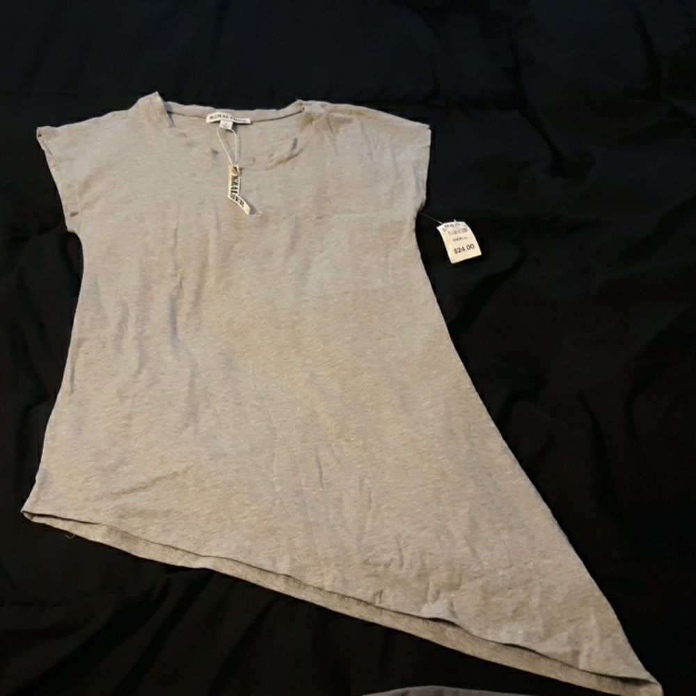 #NWT Moral Fiber asymmetrical t-shirt. Size:Small (S)